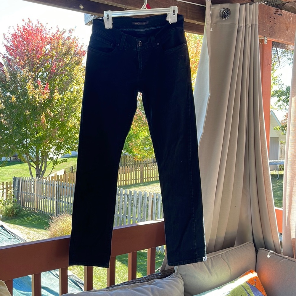 LEVIS JEANS